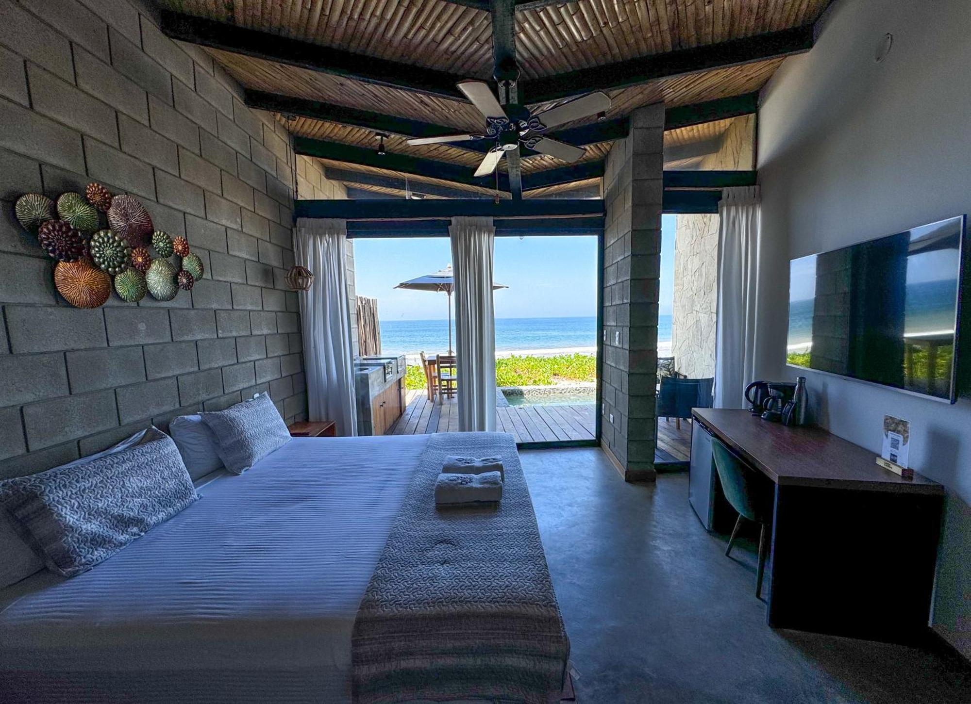 Diem Vichayito Beachfront Eco-Luxury Luaran gambar