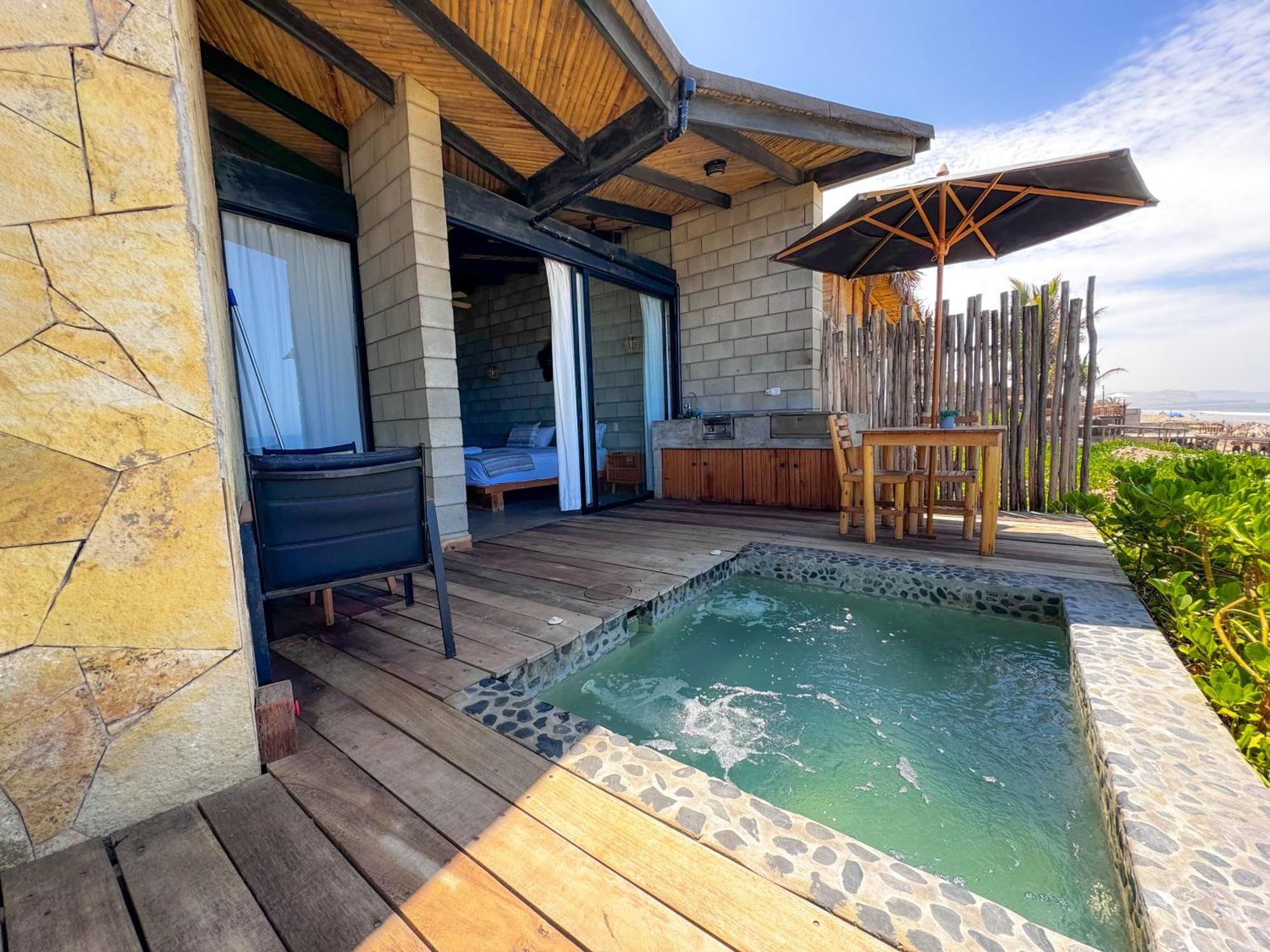 Diem Vichayito Beachfront Eco-Luxury Luaran gambar