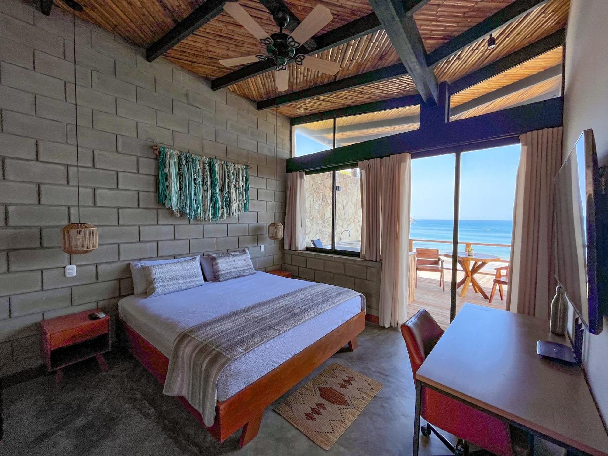 Diem Vichayito Beachfront Eco-Luxury Luaran gambar