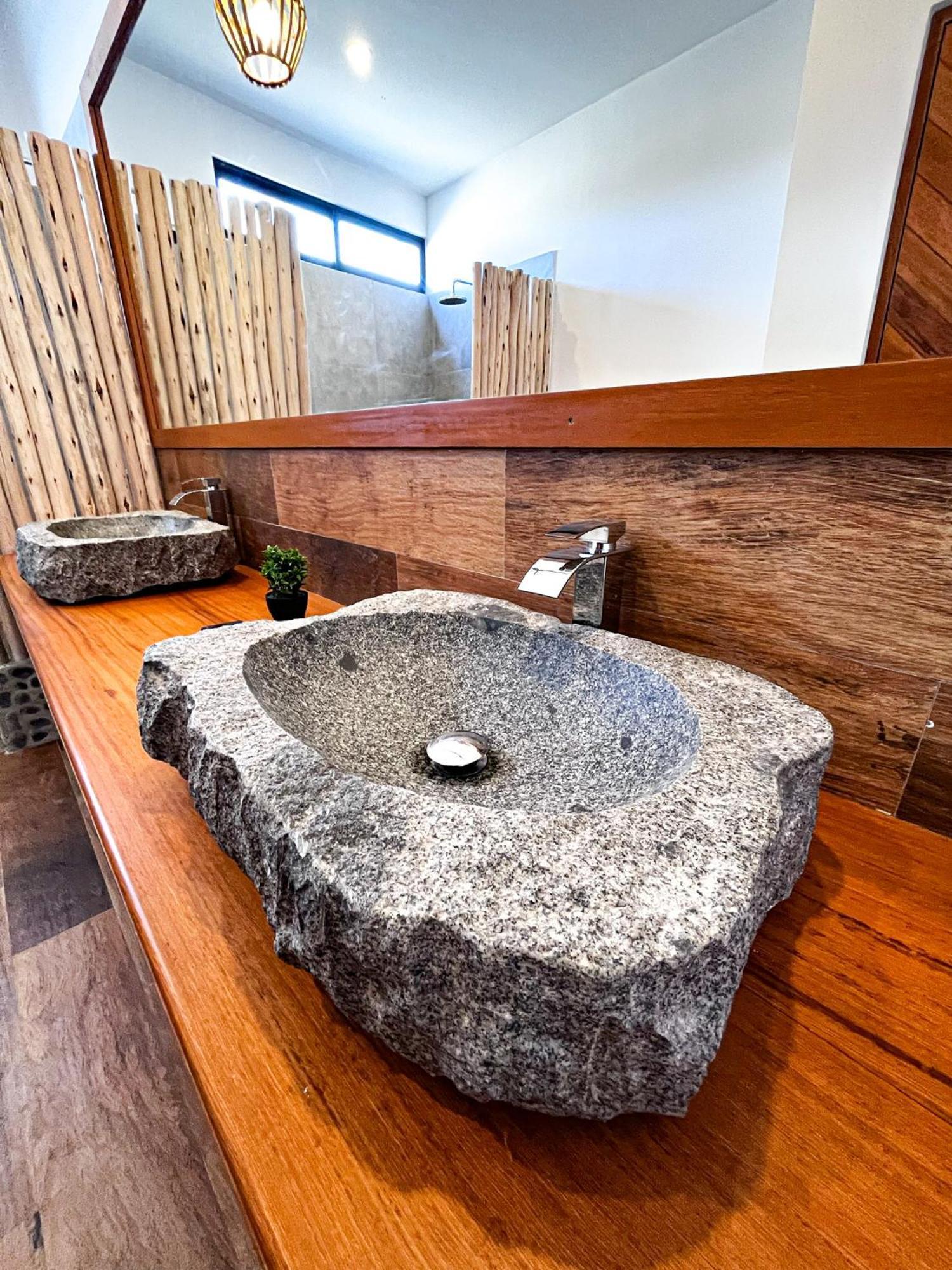 Diem Vichayito Beachfront Eco-Luxury Luaran gambar