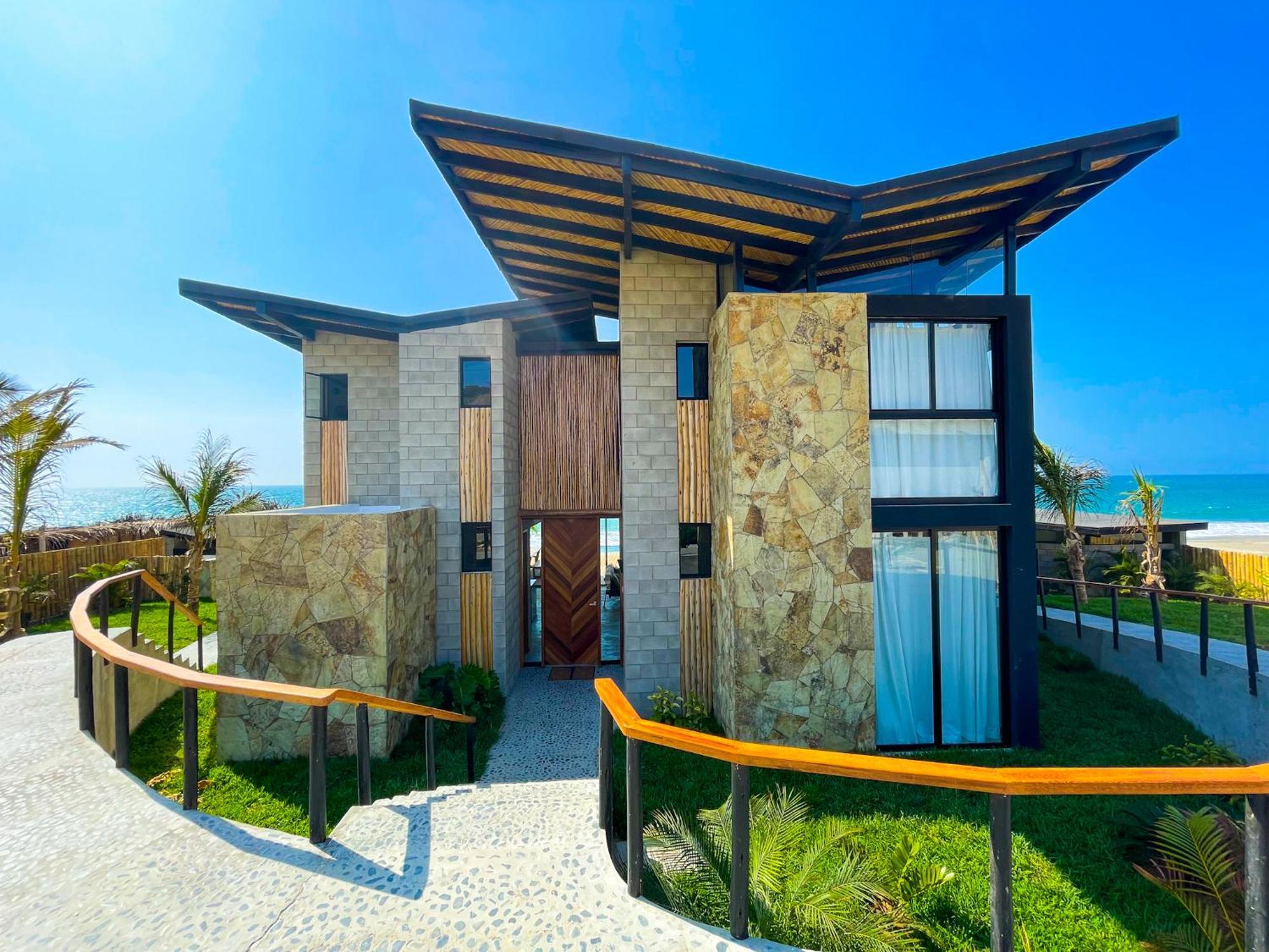 Diem Vichayito Beachfront Eco-Luxury Bilik gambar