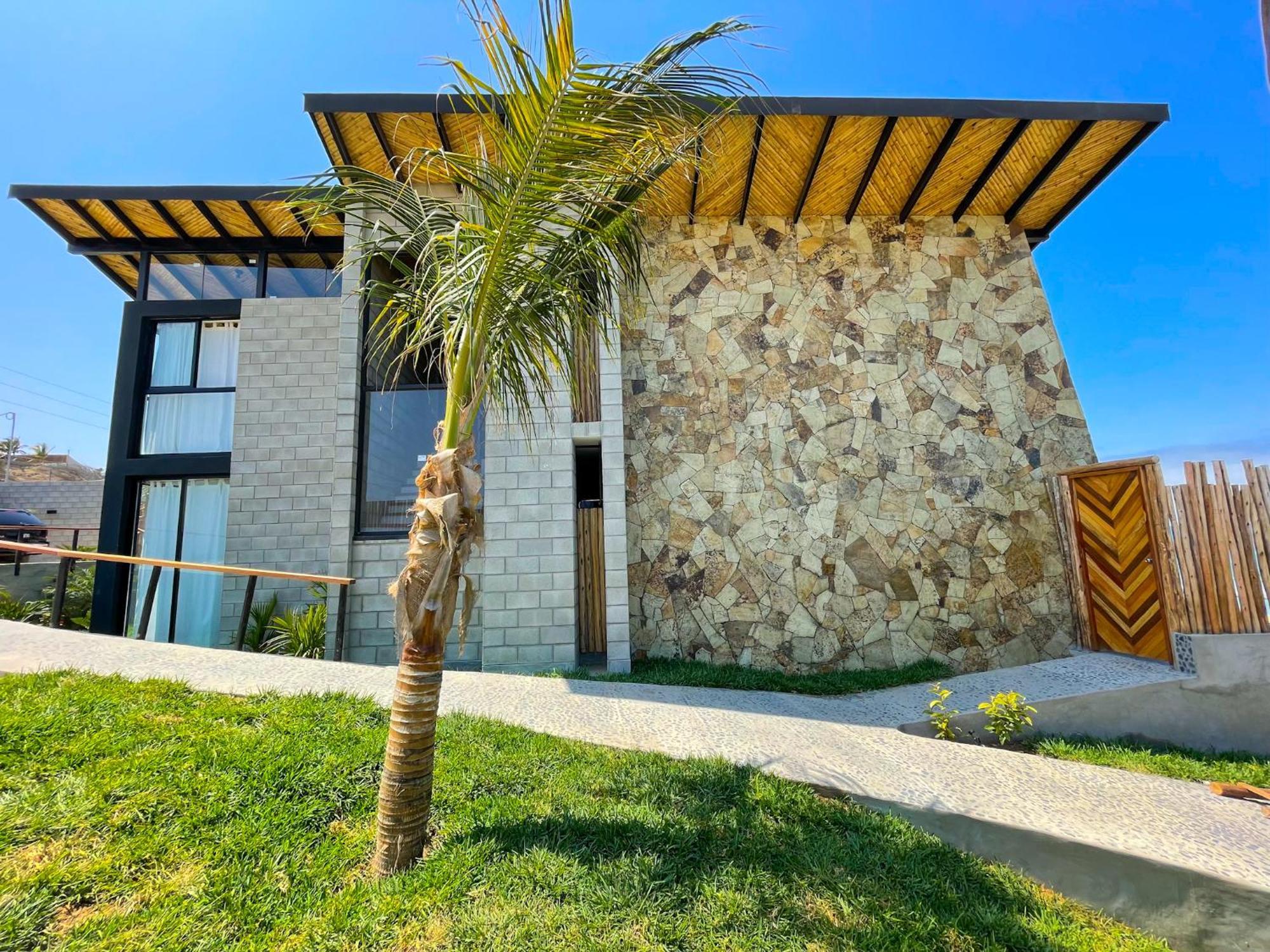 Diem Vichayito Beachfront Eco-Luxury Bilik gambar